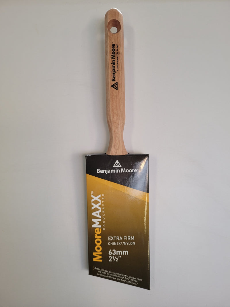 MooreMAXX 2 ½" Extra Firm Angle Brush